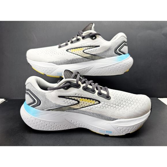 Brooks Men 10 Comfy footwear - Picture 4 of 9